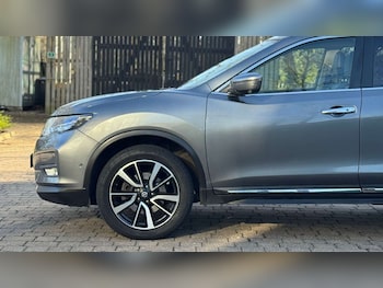 Used Nissan X-Trail 2017 for sale - 77920713: Photo