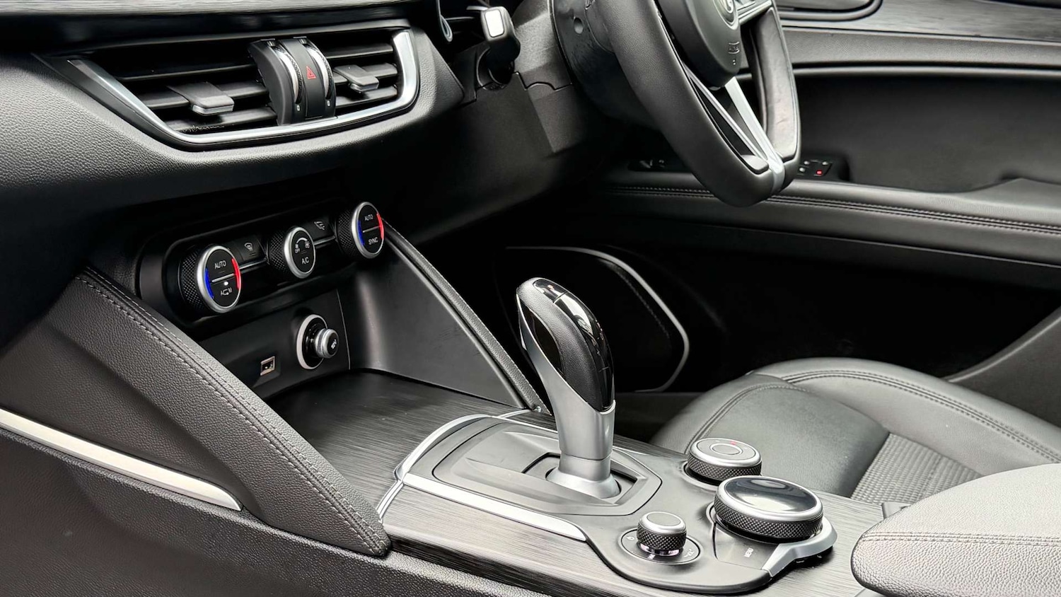 Used Alfa Romeo Stelvio 2020 for sale - 77545002: Photo 11