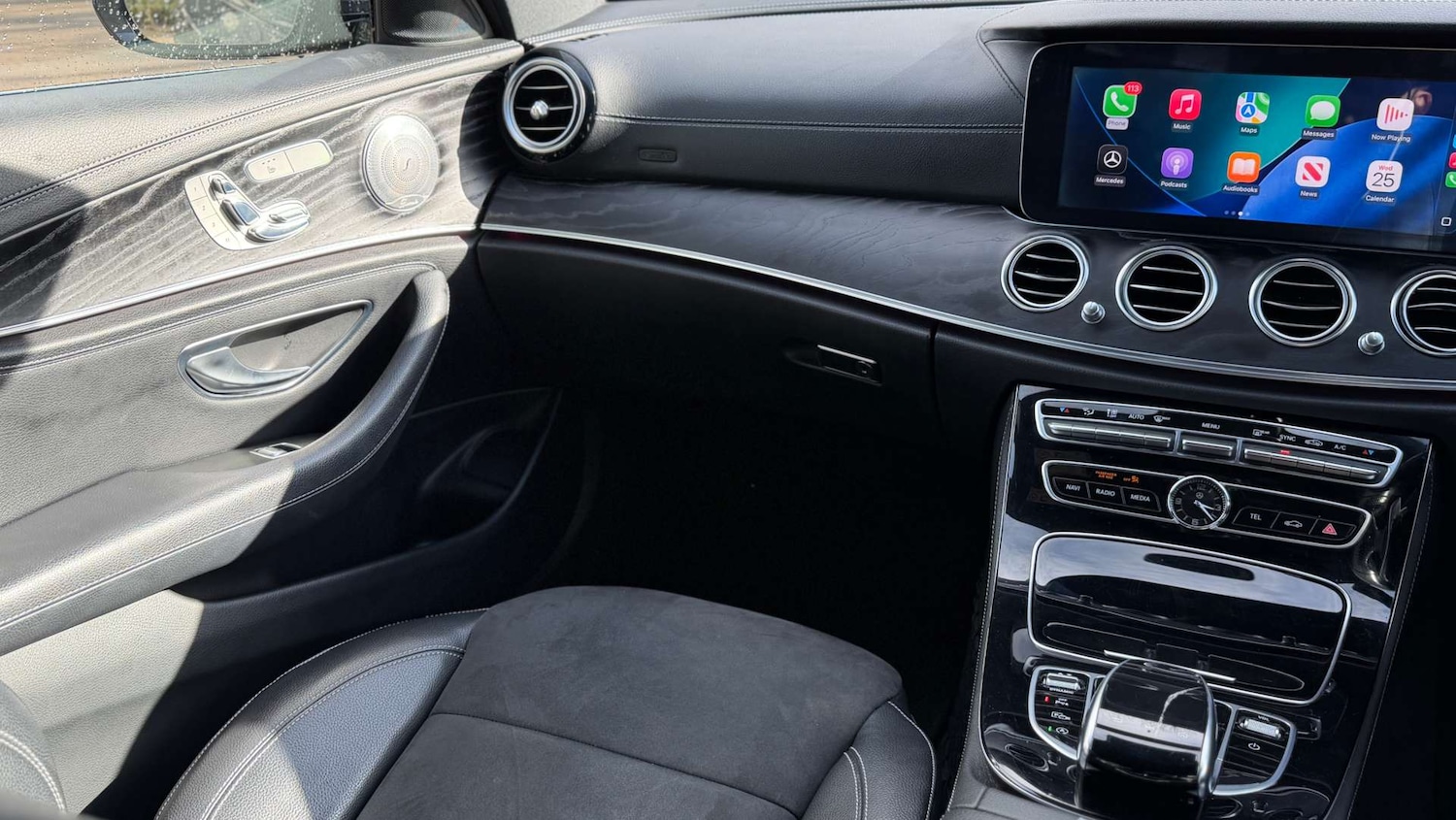 Used Mercedes-Benz E Class 2017 for sale - 78016404: Photo 29