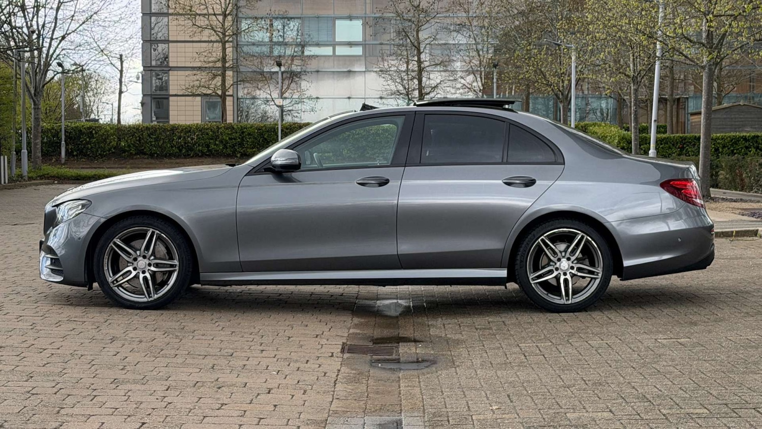 Used Mercedes-Benz E Class 2017 for sale - 78016404: Photo 6