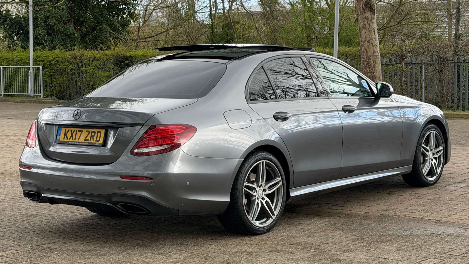 Used Mercedes-Benz E Class 2017 for sale - 78016404: Photo 9