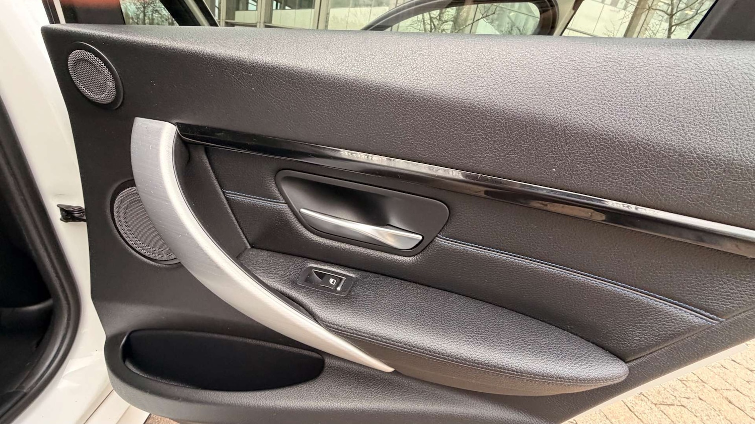 Used BMW 3 Series 2017 for sale - 76595815: Photo 17