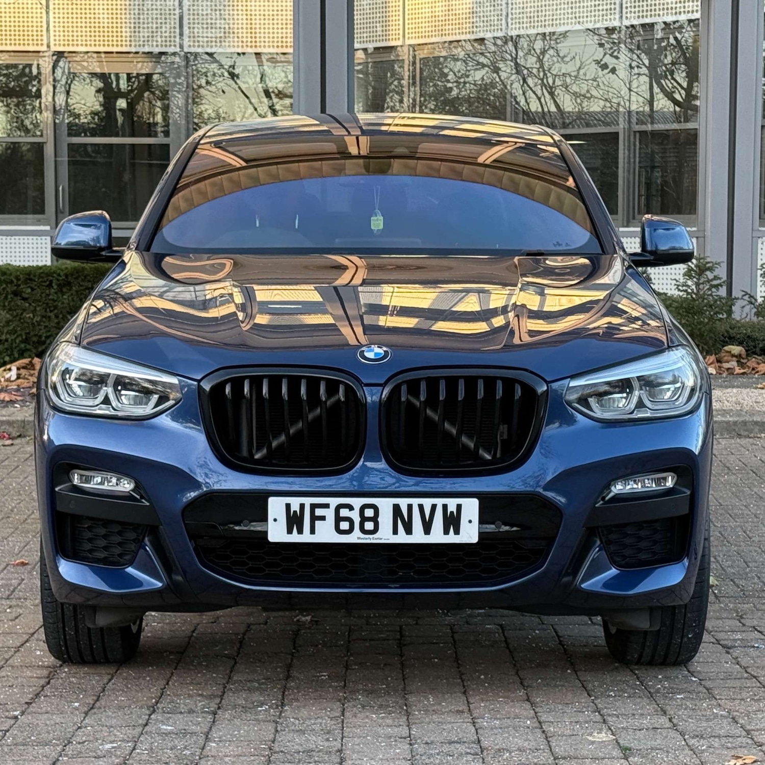Used BMW X4 2018 for sale - 76656455: Photo 2