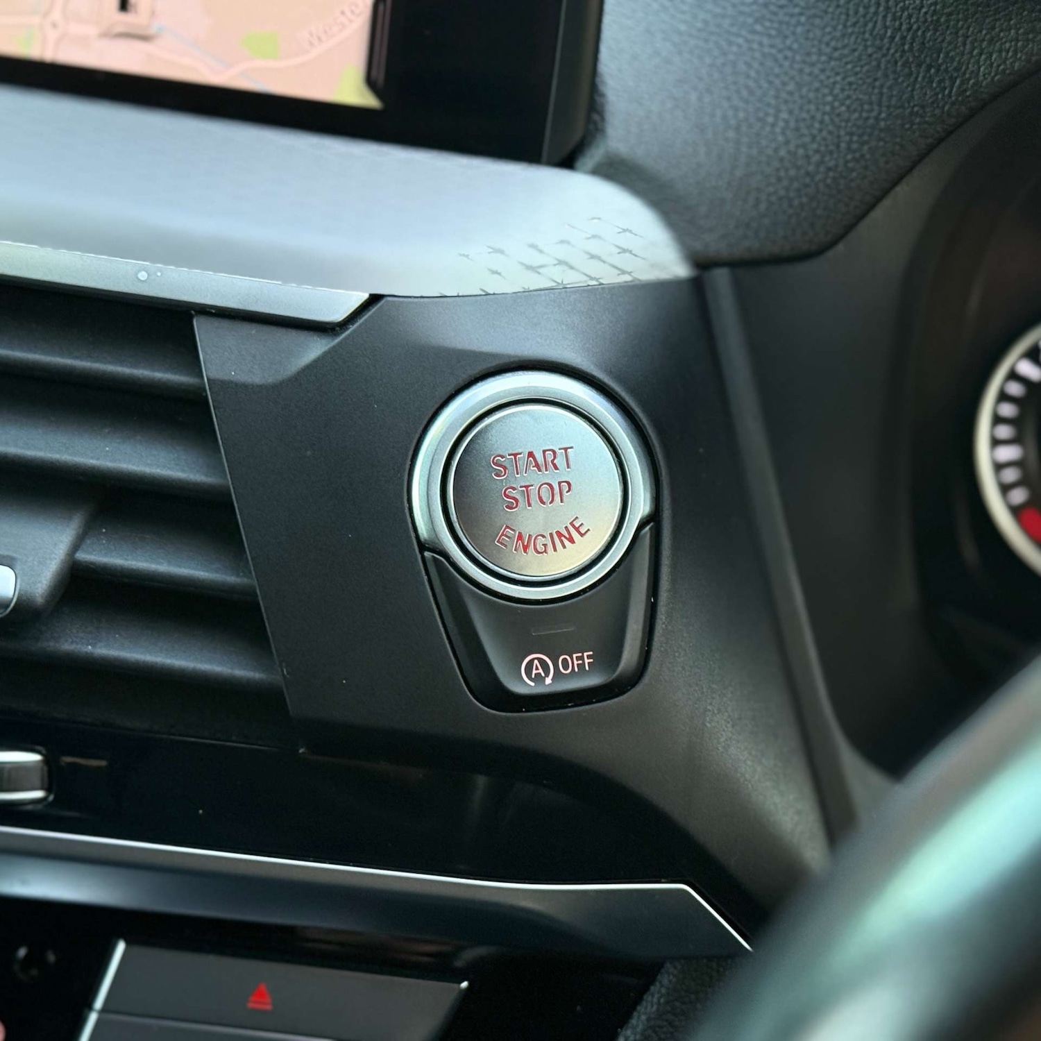 Used BMW X4 2018 for sale - 76656455: Photo 32