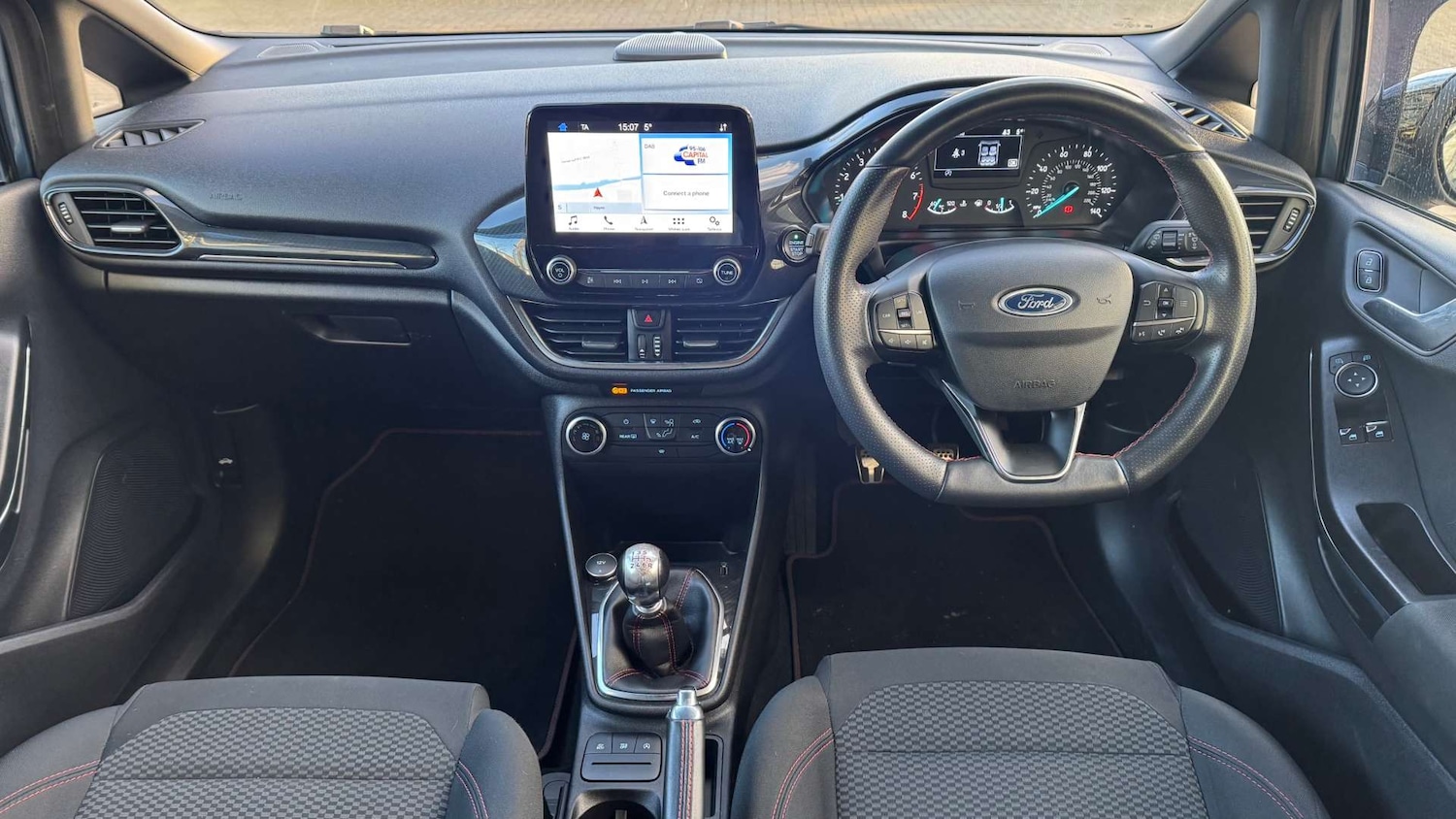 Used Ford Fiesta 2019 for sale - 77129036: Photo 2