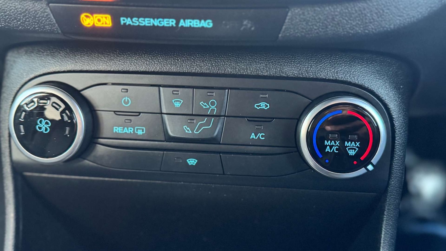 Used Ford Fiesta 2019 for sale - 77129036: Photo 24