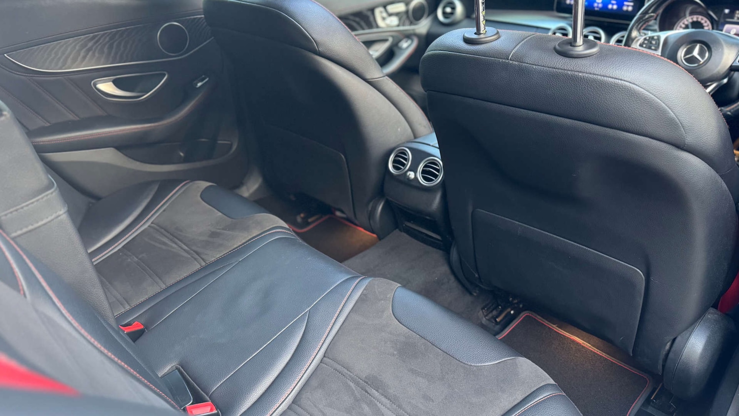 Used Mercedes-Benz C Class 2019 for sale - 76601956: Photo 24