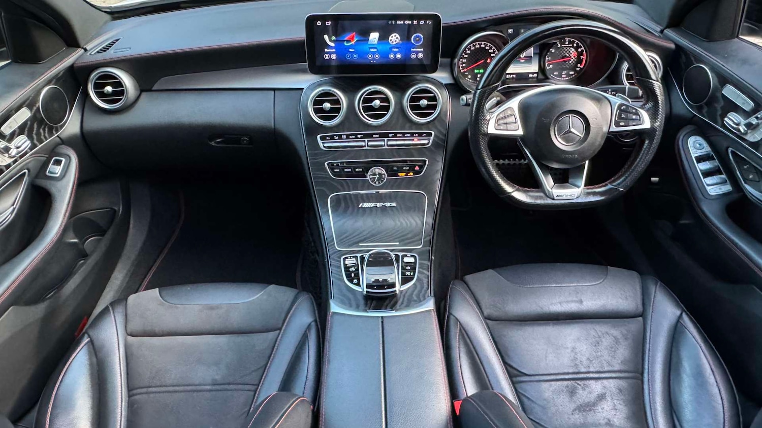 Used Mercedes-Benz C Class 2019 for sale - 76601956: Photo 3