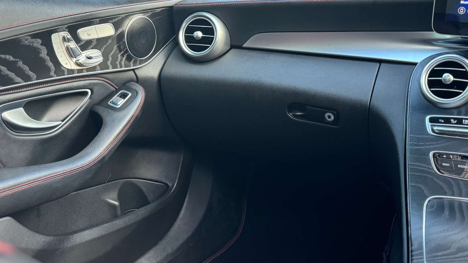 Used Mercedes-Benz C Class 2019 for sale - 76601956: Photo 30