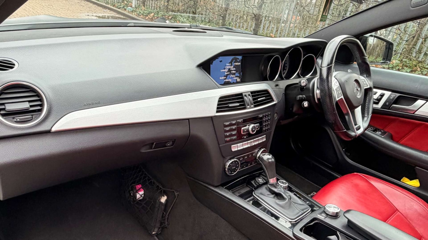 Used Mercedes-Benz C Class 2013 for sale - 77563352: Photo 7