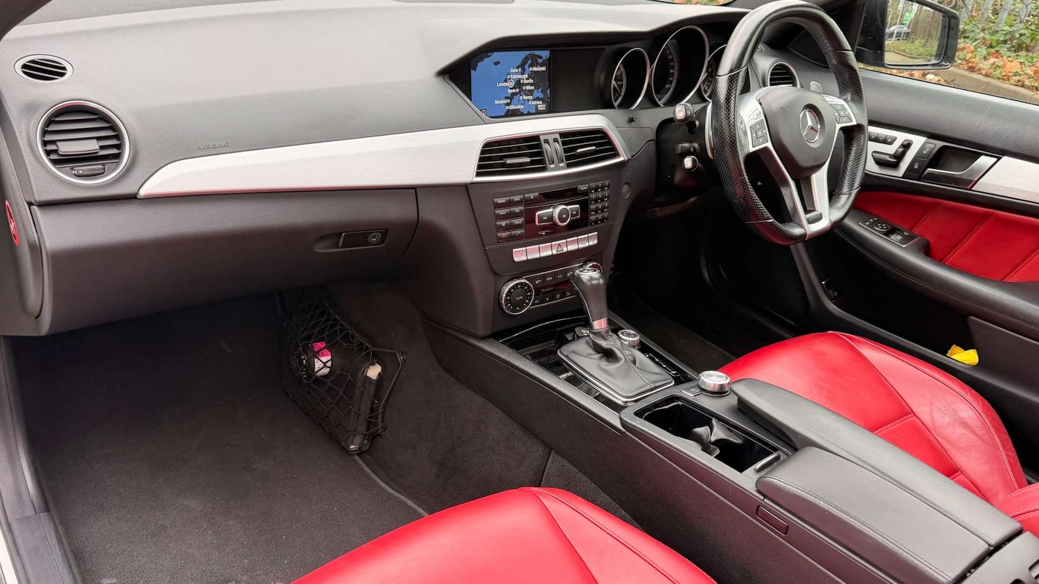 Used Mercedes-Benz C Class 2013 for sale - 77563352: Photo 9