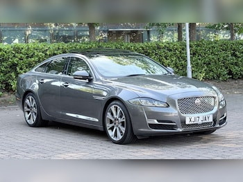Used Jaguar XJ 2017 for sale - 78908925: Photo