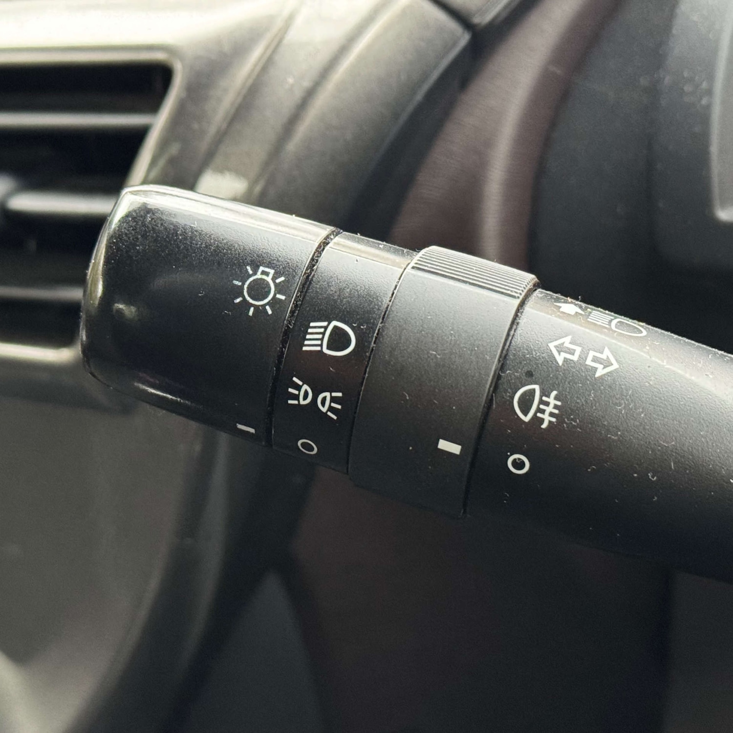 Used Toyota IQ 2010 for sale - 77398496: Photo 19