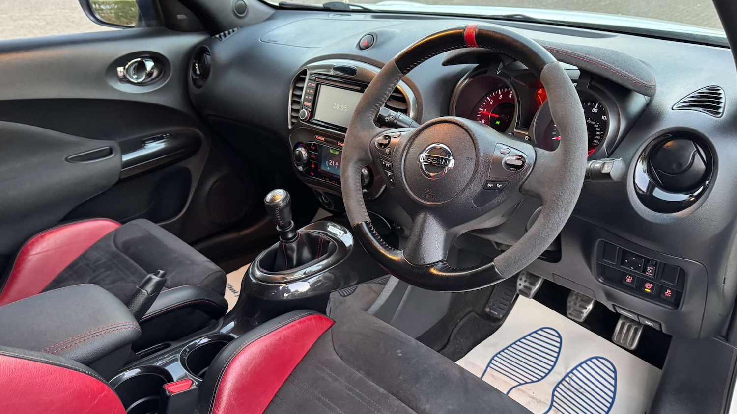 Used Nissan Juke 2015 for sale - 76602107: Photo 35