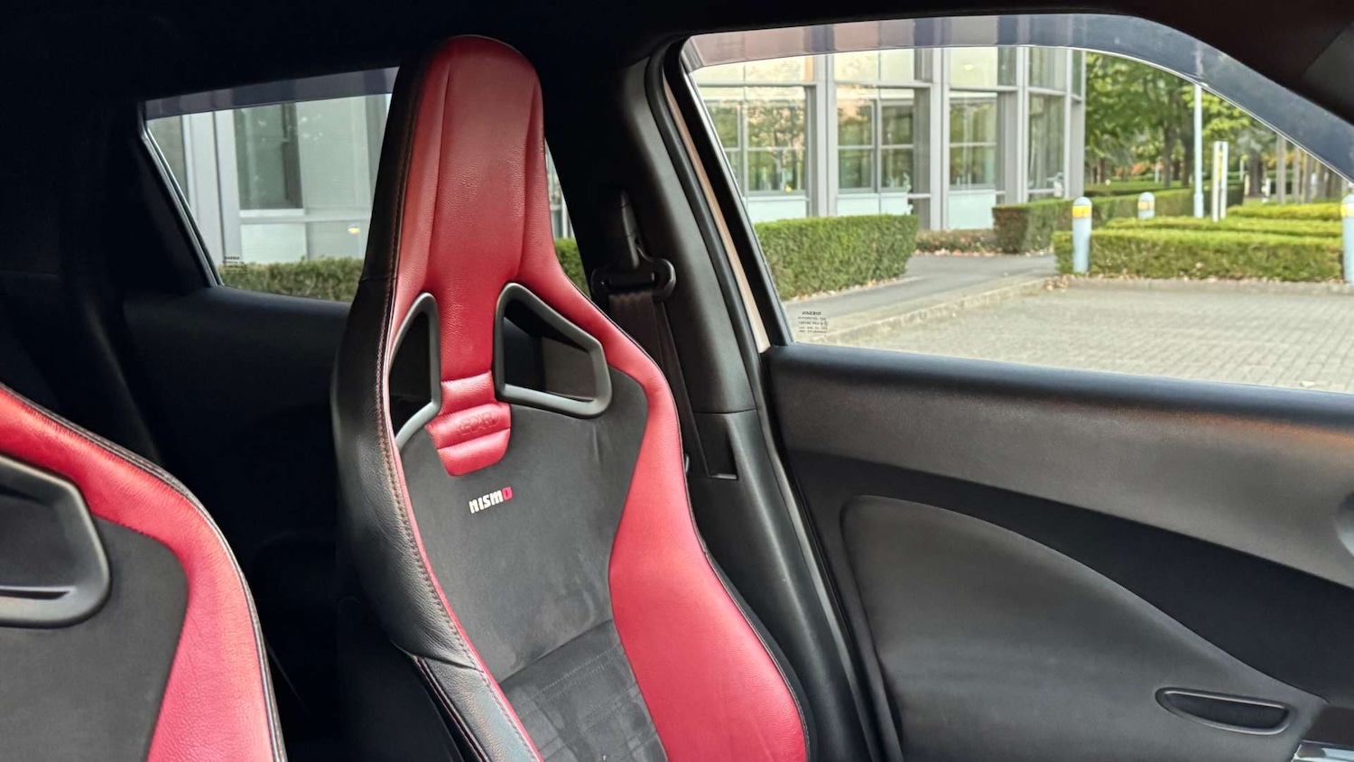 Used Nissan Juke 2015 for sale - 76602107: Photo 38