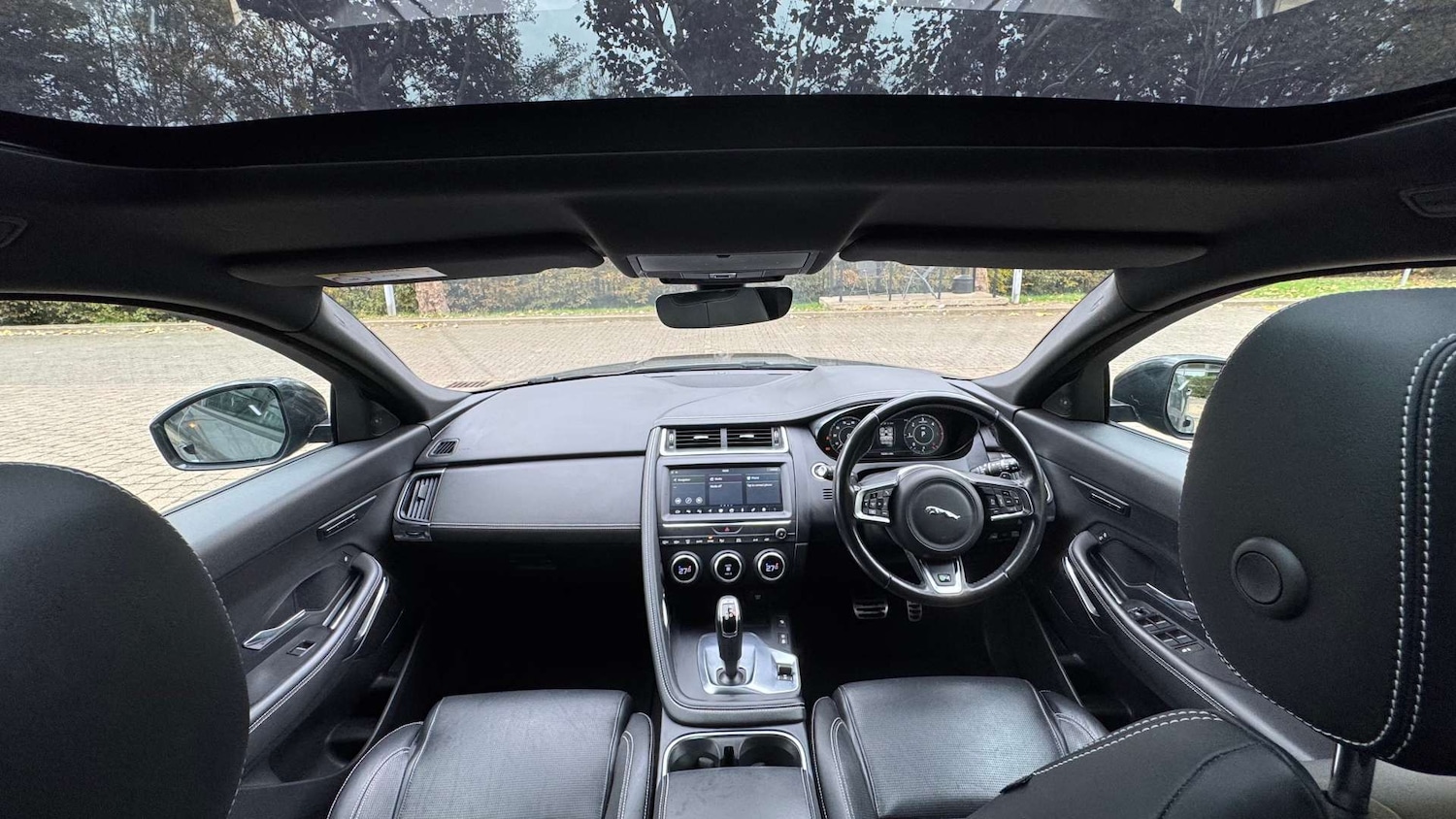 Used Jaguar E-Pace 2018 for sale - 77145377: Photo 34