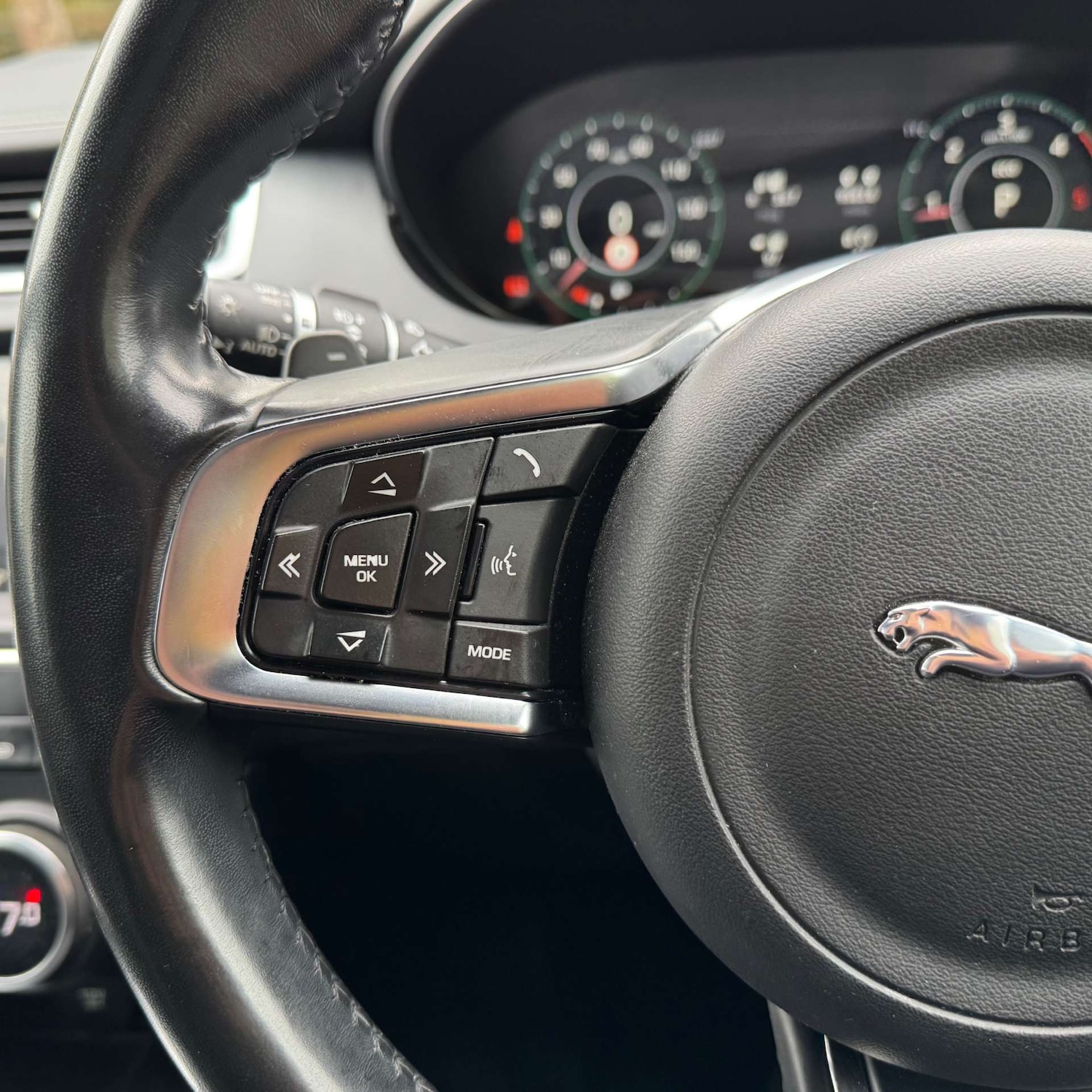 Used Jaguar E-Pace 2018 for sale - 77145377: Photo 52