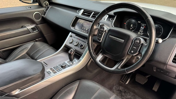 Used Land Rover Range Rover Sport 2017 for sale - 76093853: Photo 13