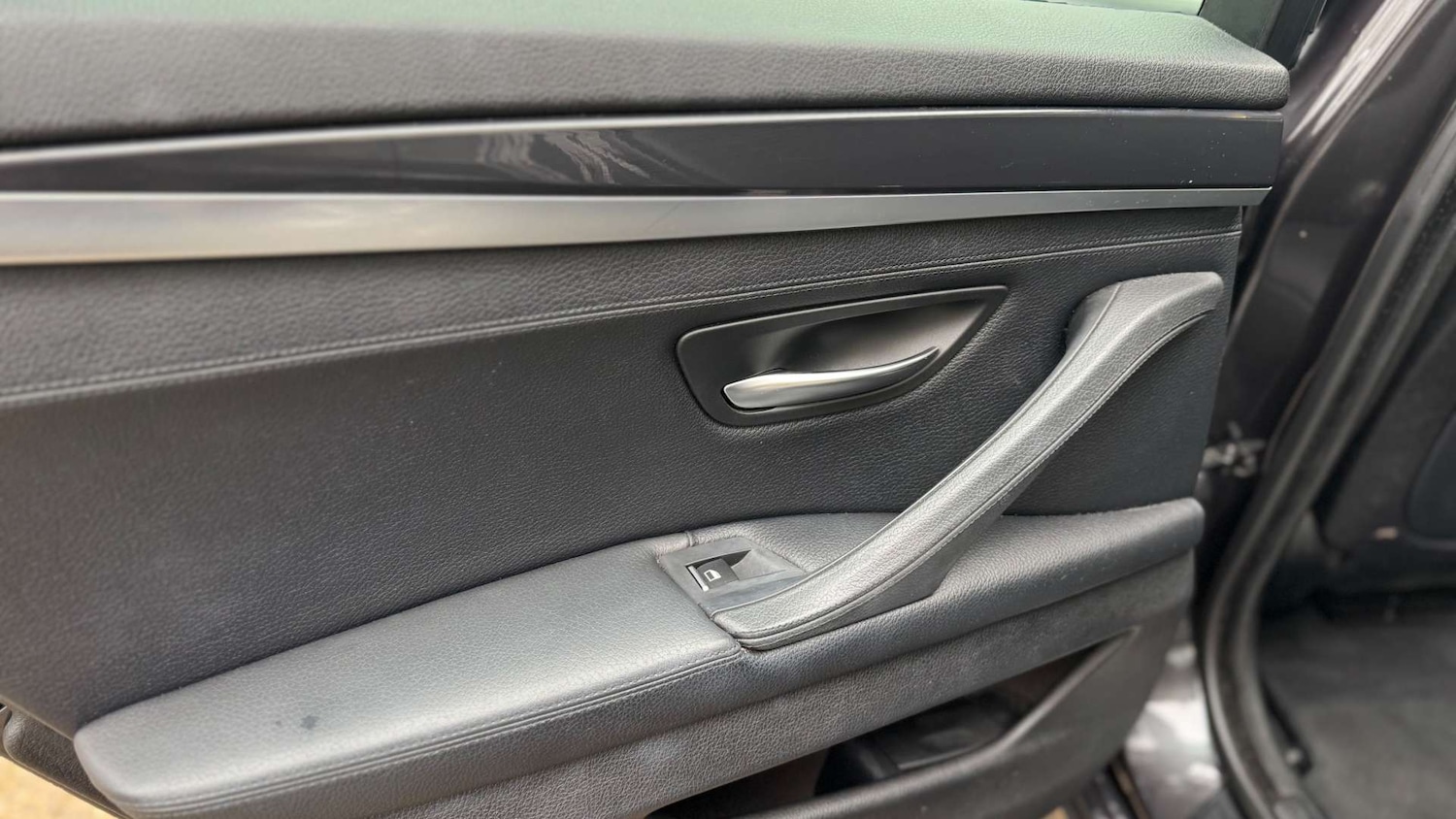 Used BMW 5 Series 2014 for sale - 76720486: Photo 17