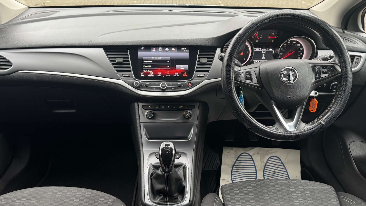 Used Vauxhall Astra 2017 for sale - 77328597: Photo 2