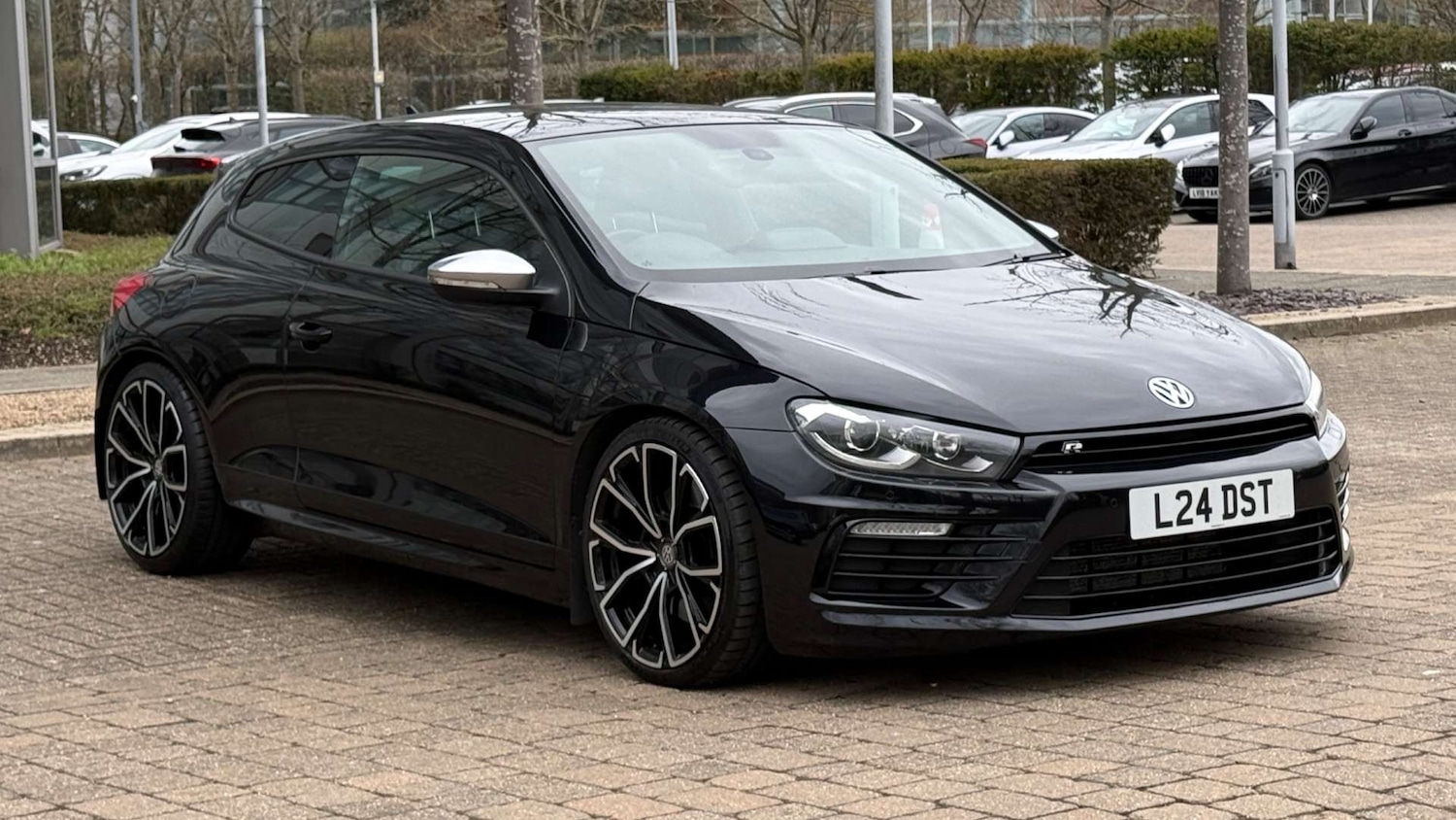 Used Volkswagen Scirocco 2017 for sale - 77905896: Photo 1