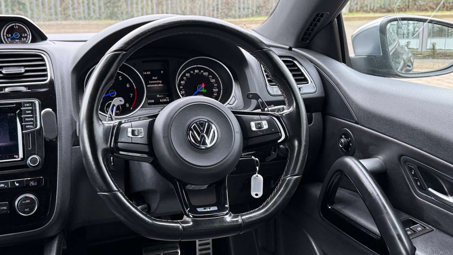 Used Volkswagen Scirocco 2017 for sale - 77905896: Photo 14