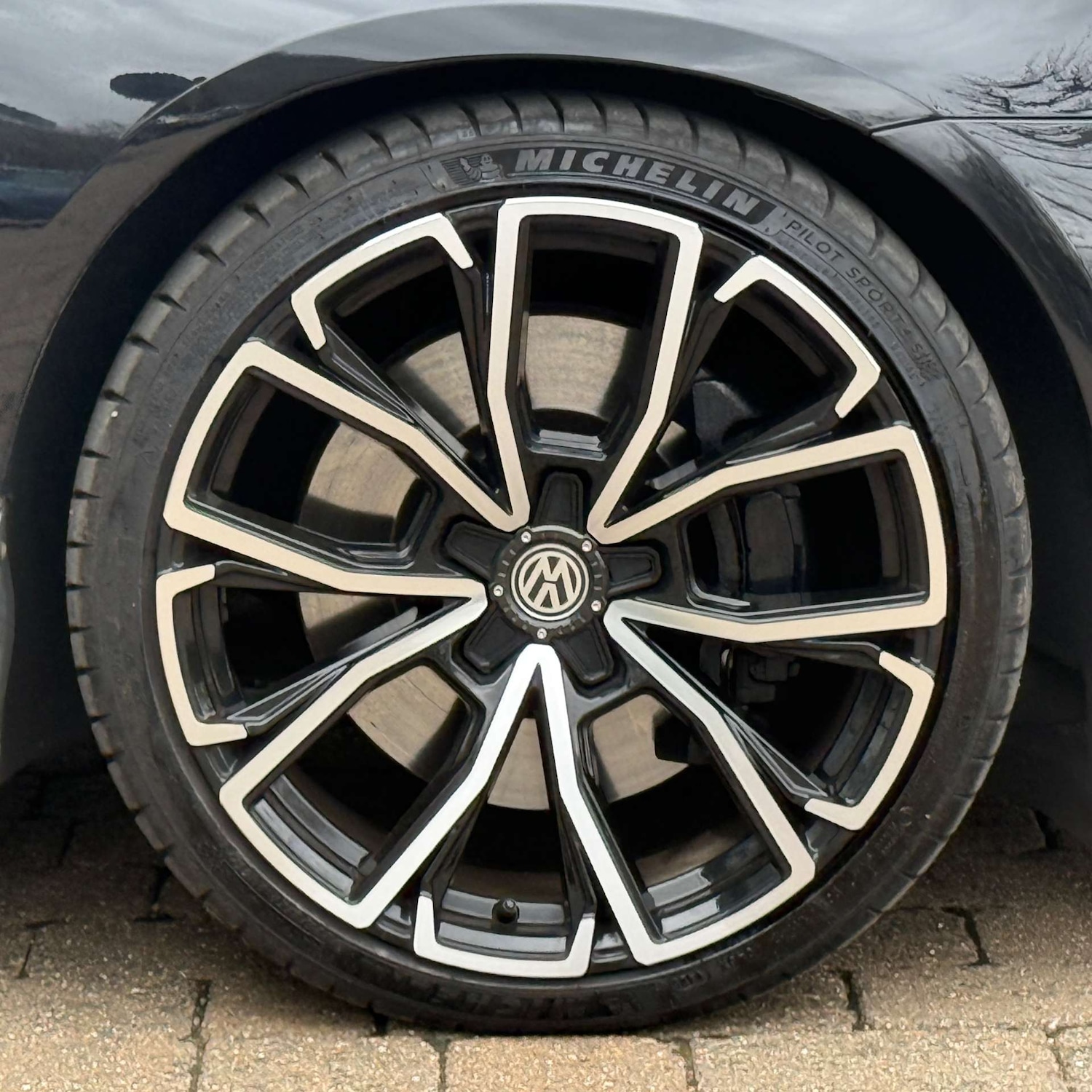 Used Volkswagen Scirocco 2017 for sale - 77905896: Photo 30