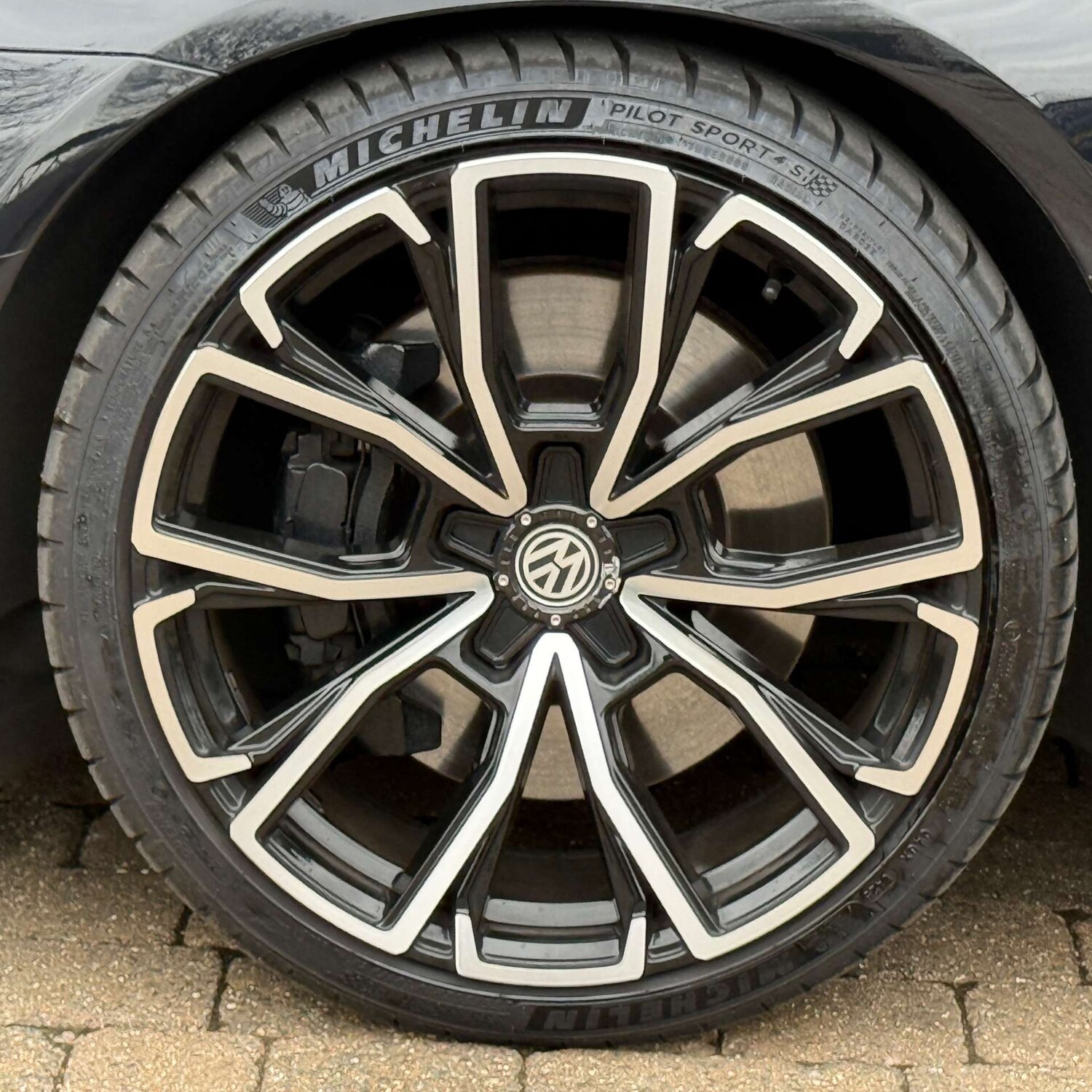 Used Volkswagen Scirocco 2017 for sale - 77905896: Photo 31