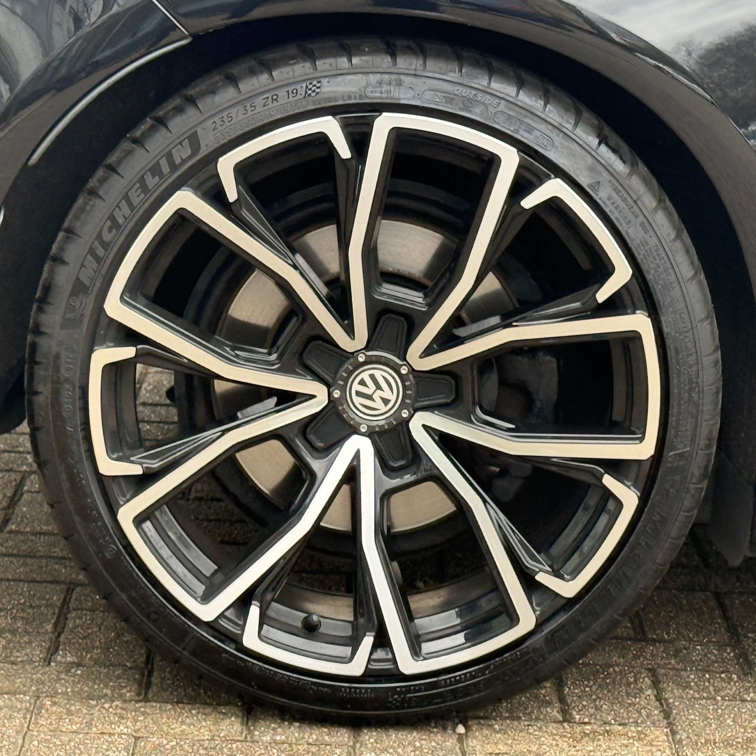 Used Volkswagen Scirocco 2017 for sale - 77905896: Photo 33