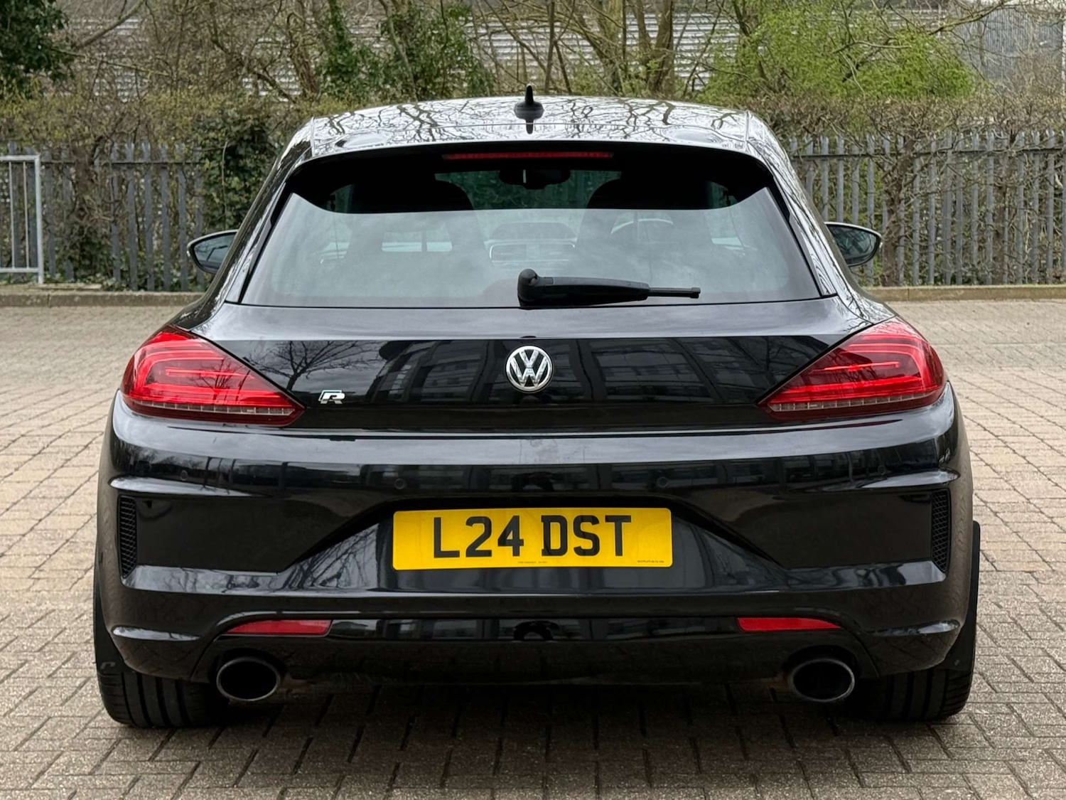 Used Volkswagen Scirocco 2017 for sale - 77905896: Photo 6