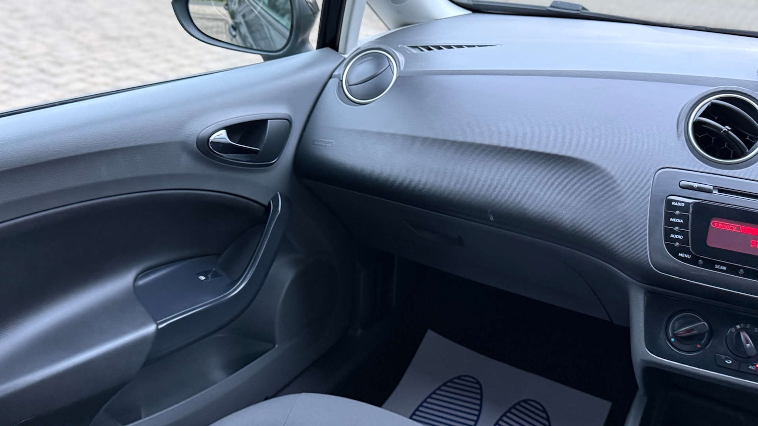 Used SEAT Ibiza 2009 for sale - 76829804: Photo 22