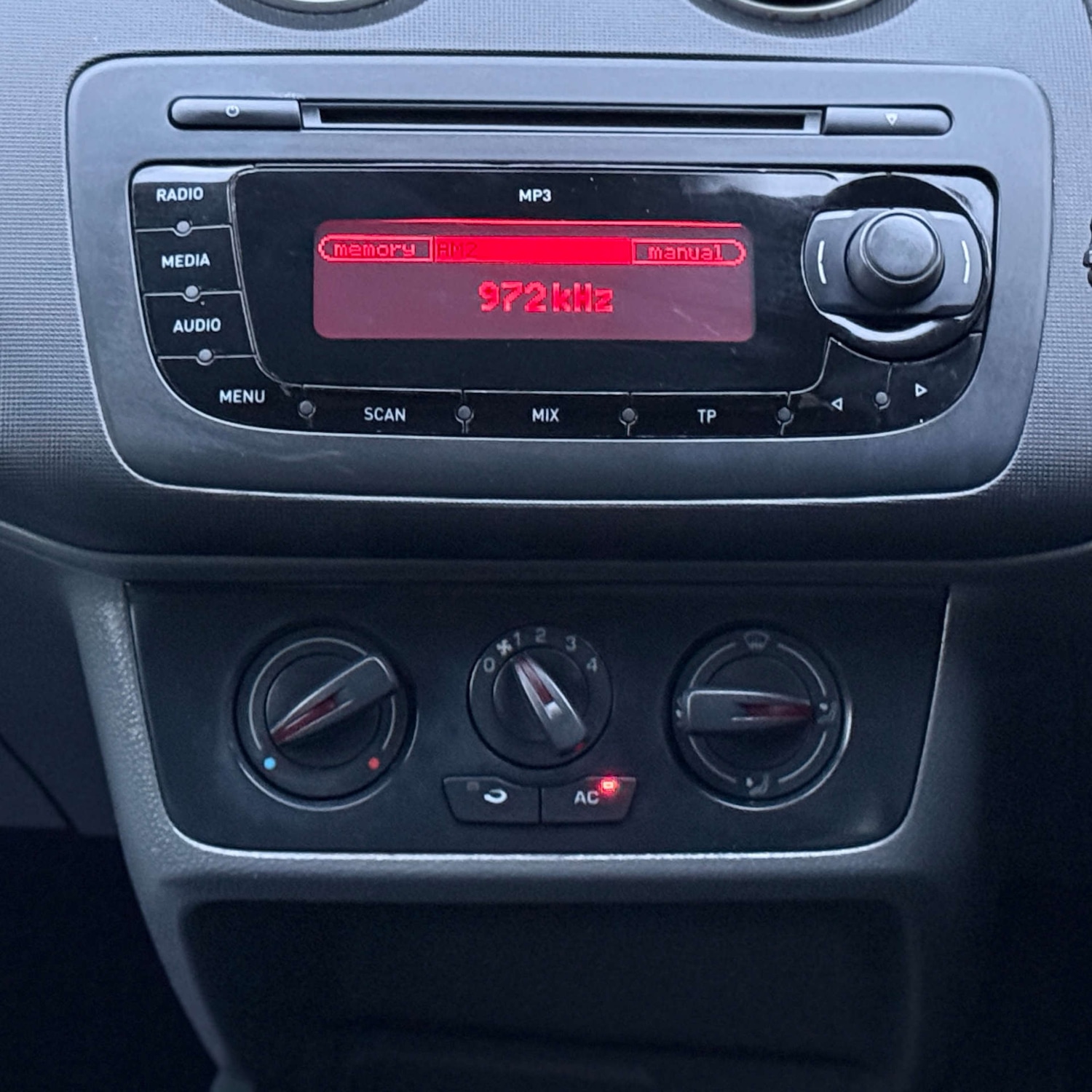 Used SEAT Ibiza 2009 for sale - 76829804: Photo 25