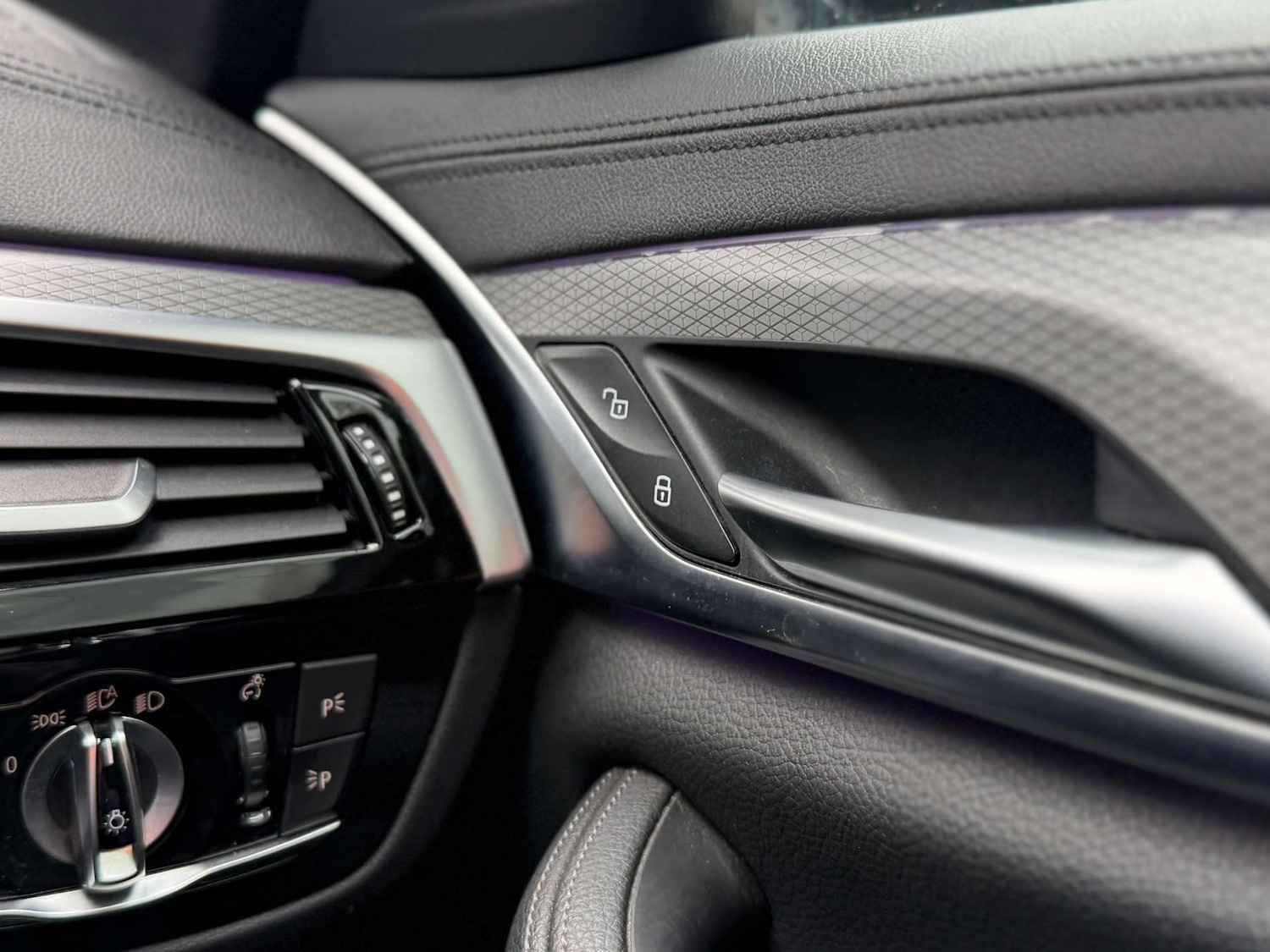 Used BMW 5 Series 2018 for sale - 78041800: Photo 54