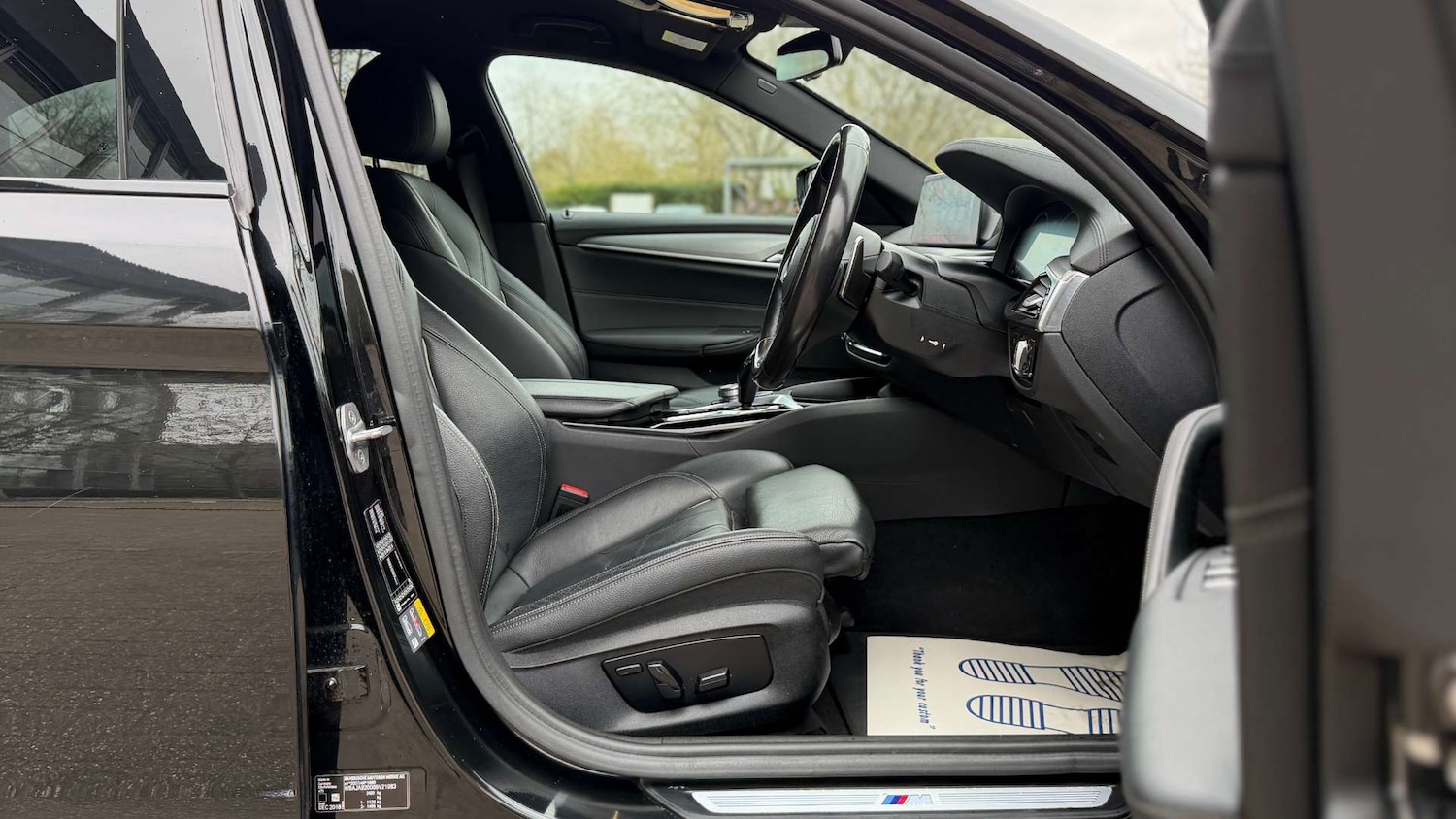 Used BMW 5 Series 2018 for sale - 78041800: Photo 9