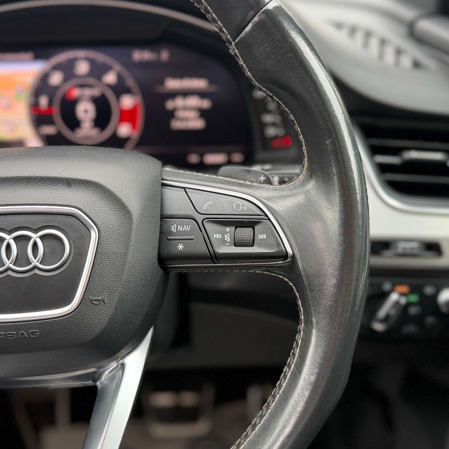 Used Audi Q7 2018 for sale - 78128726: Photo 18