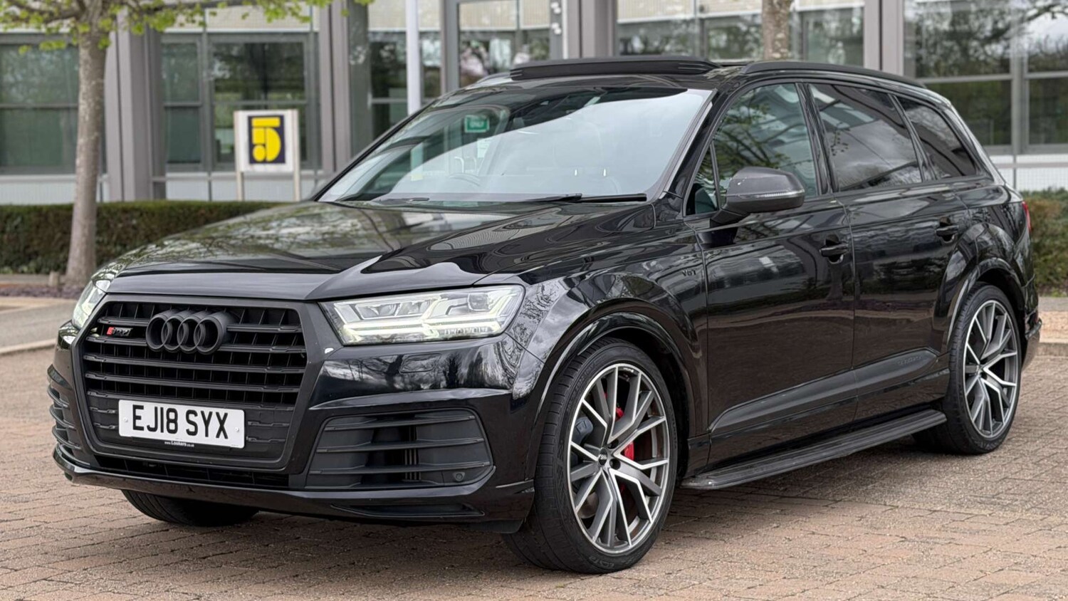 Used Audi Q7 2018 for sale - 78128726: Photo 30