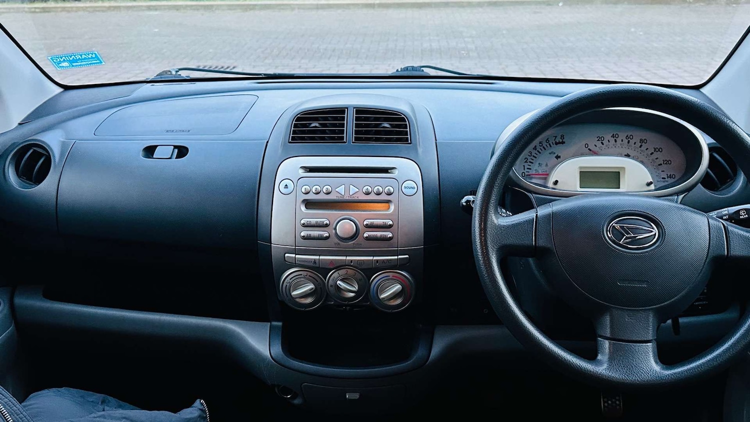 Used Daihatsu Sirion 2009 for sale - 76363855: Photo 11