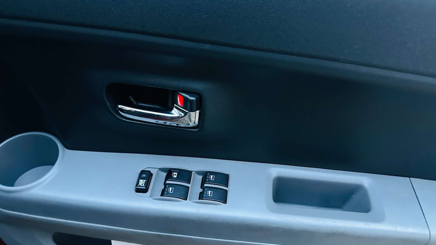 Used Daihatsu Sirion 2009 for sale - 76363855: Photo 13