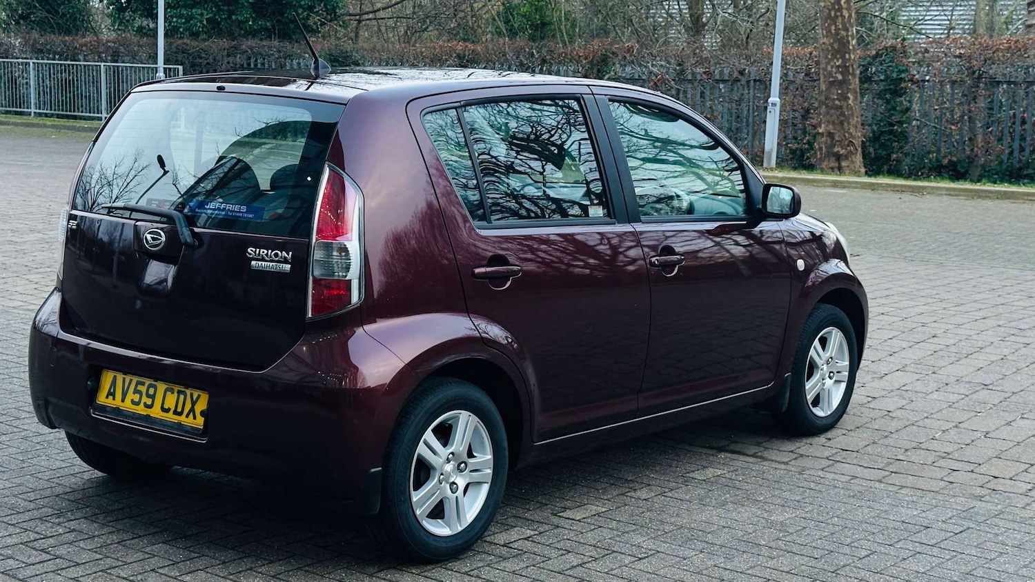 Used Daihatsu Sirion 2009 for sale - 76363855: Photo 8