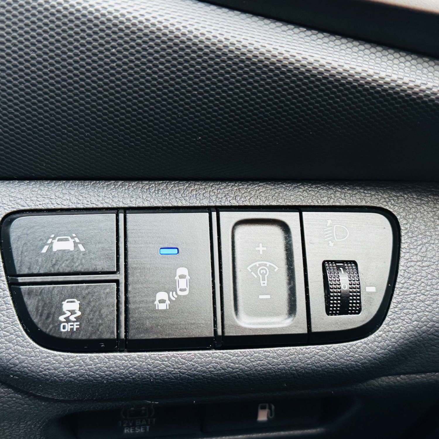 Used Hyundai IONIQ 2021 for sale - 76509357: Photo 28