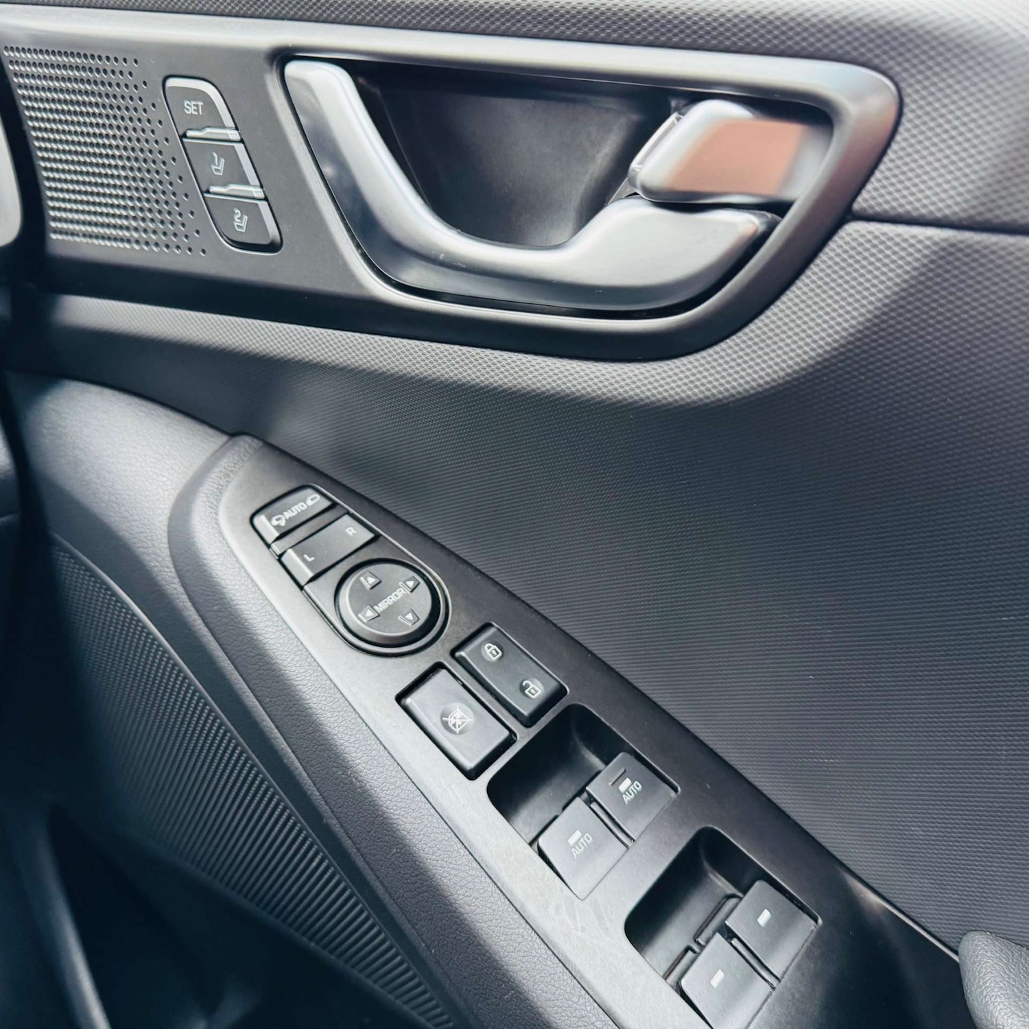 Used Hyundai IONIQ 2021 for sale - 76509357: Photo 30