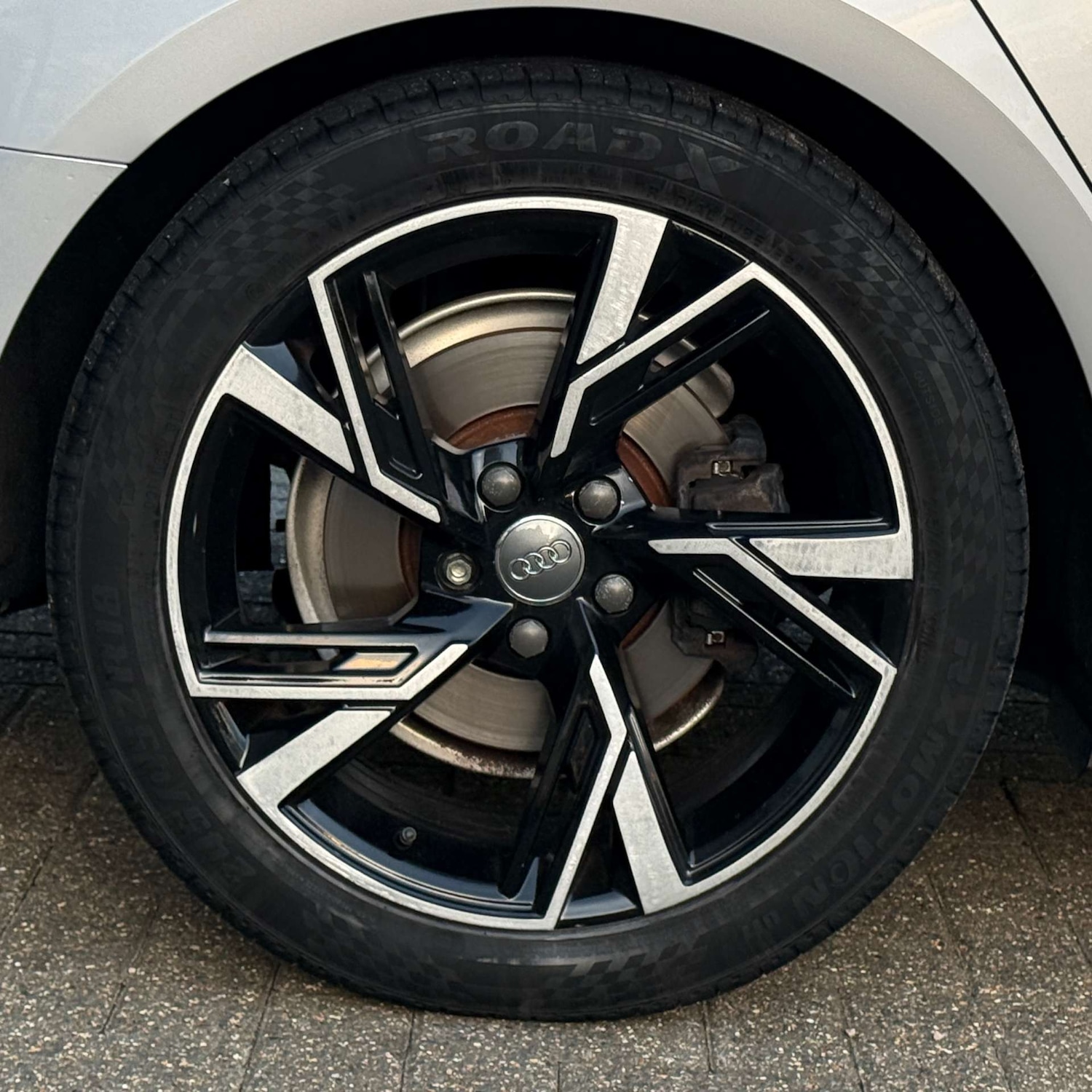 Used Audi A4 2018 for sale - 77637092: Photo 18