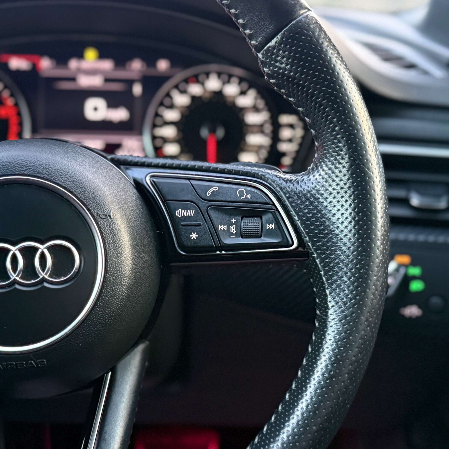 Used Audi A4 2018 for sale - 77637092: Photo 50