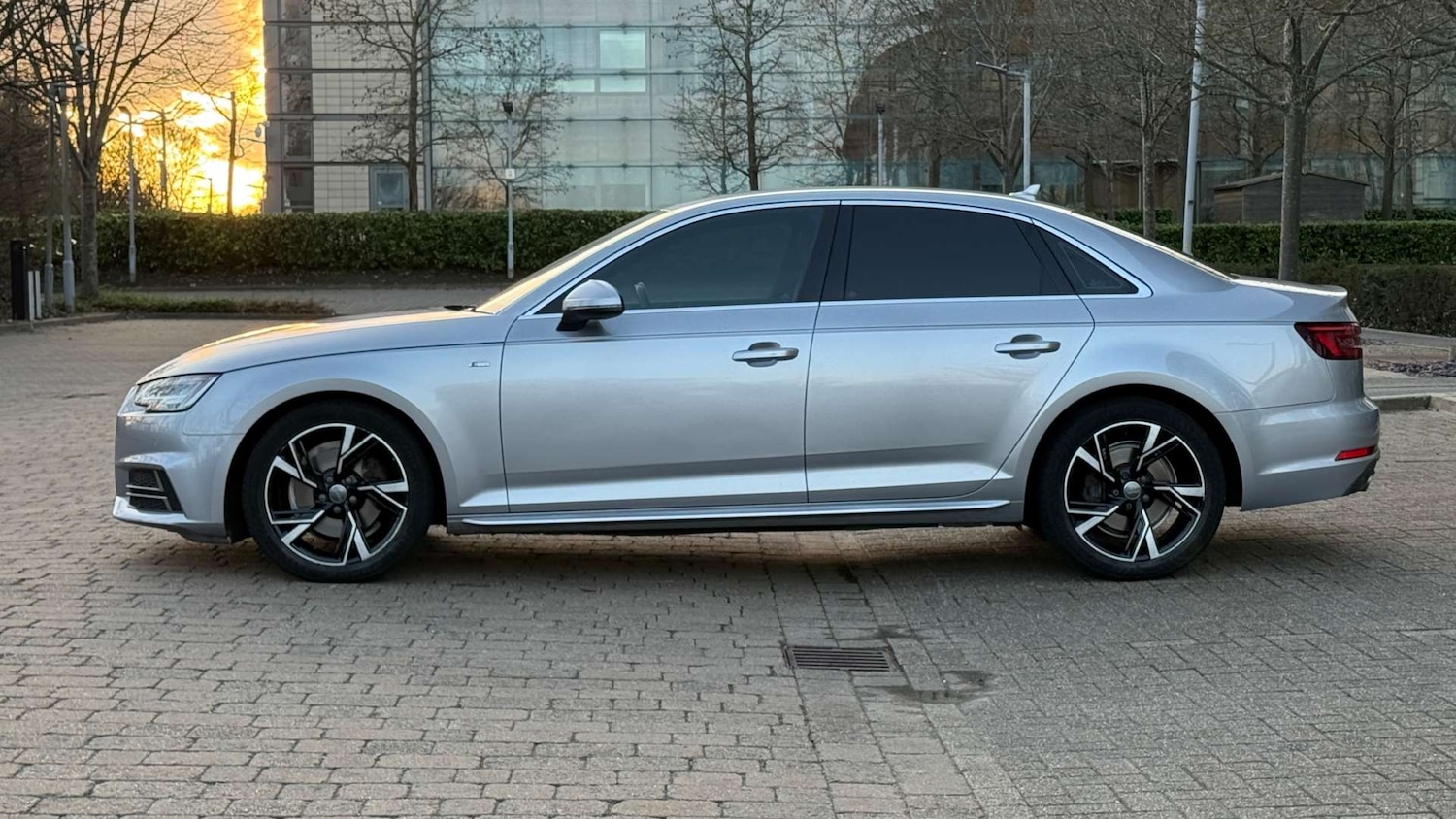 Used Audi A4 2018 for sale - 77637092: Photo 7