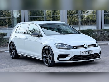 Used Volkswagen Golf 2017 for sale - 79147170: Photo