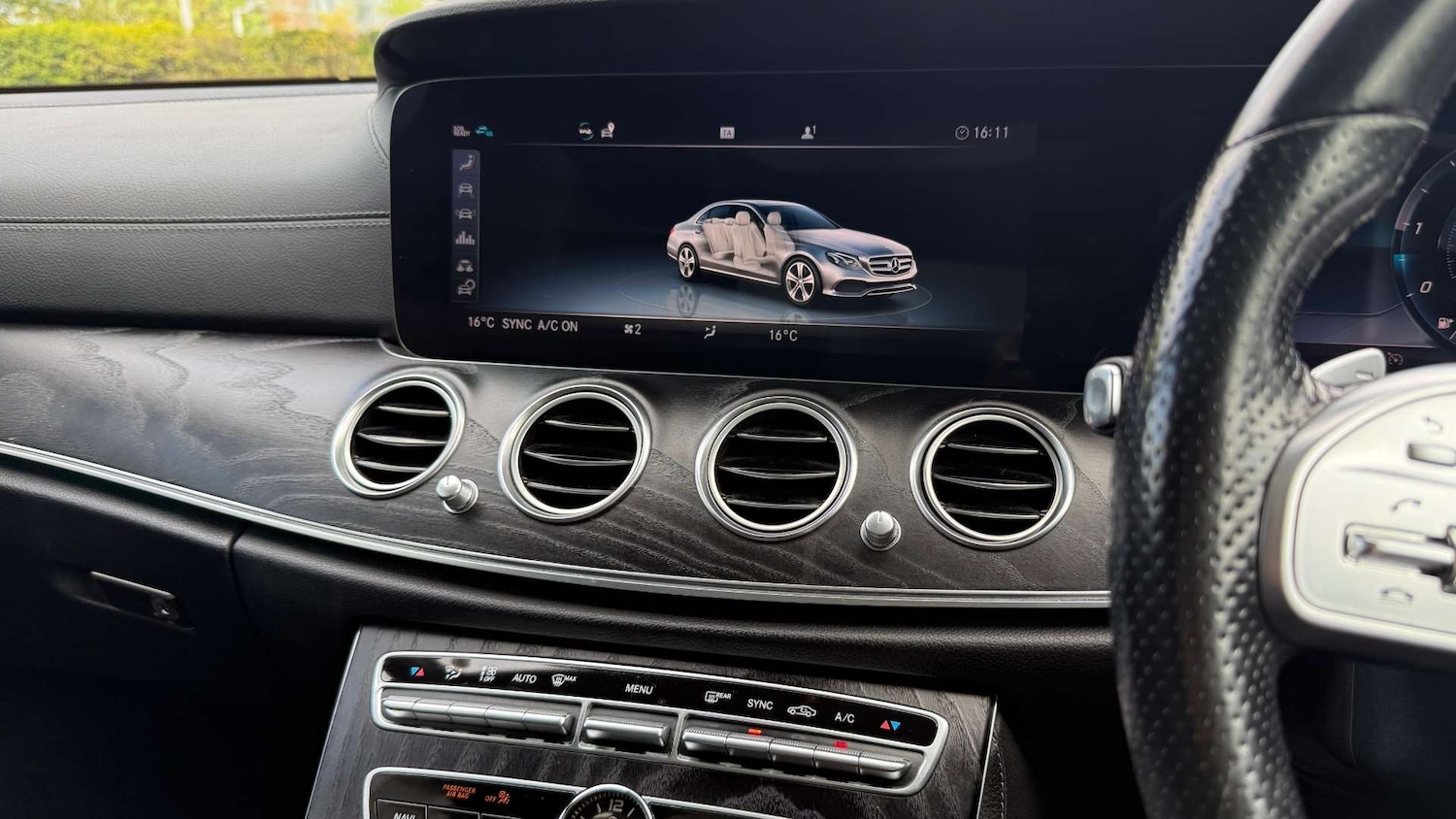 Used Mercedes-Benz E Class 2019 for sale - 76533606: Photo 49