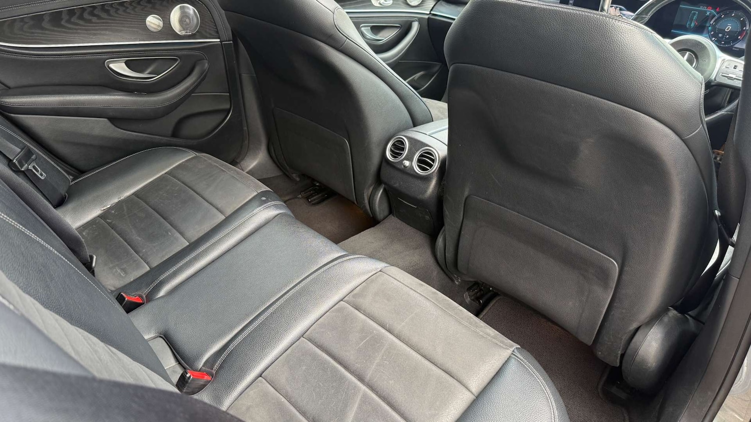 Used Mercedes-Benz E Class 2019 for sale - 76533606: Photo 64