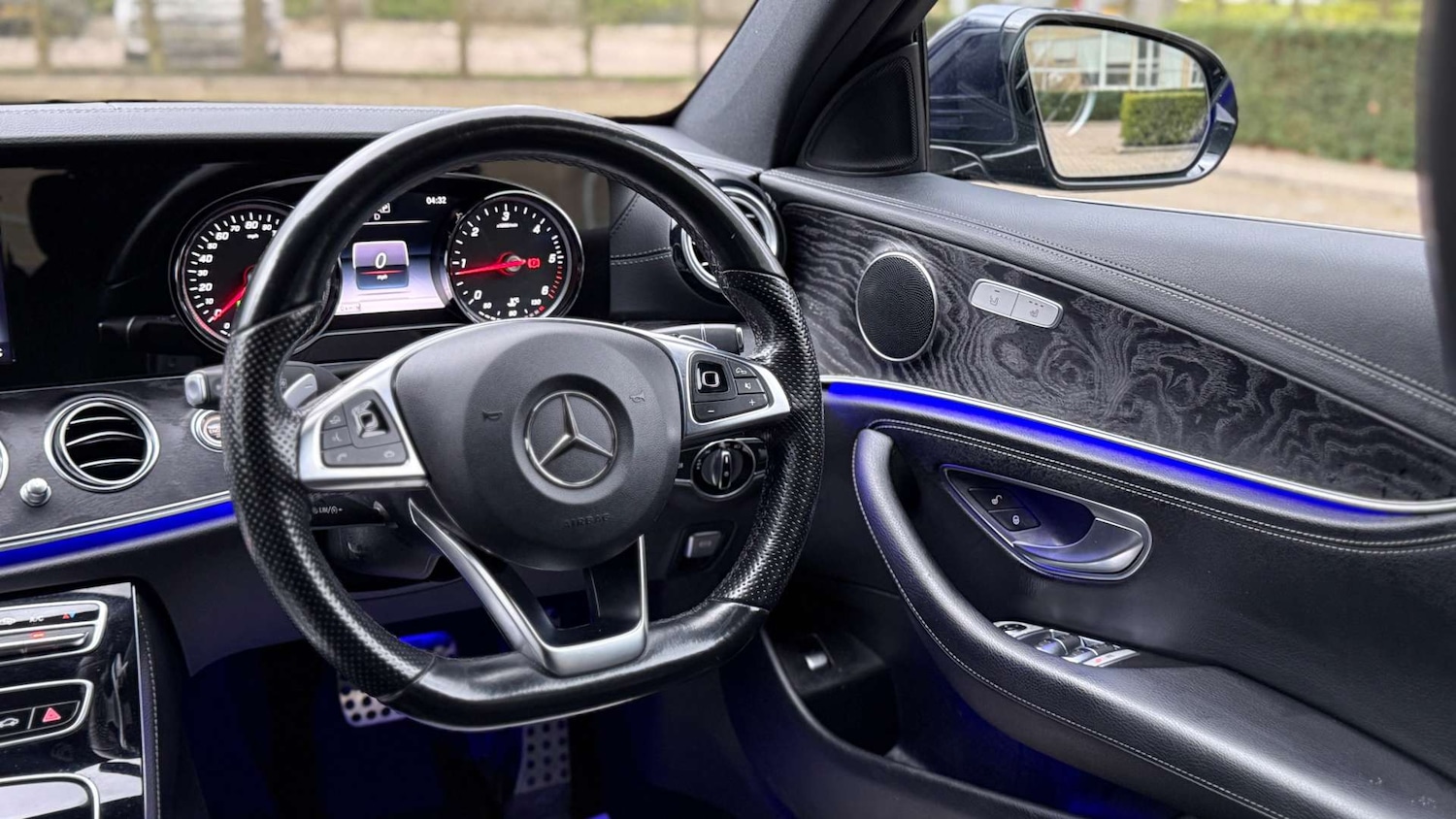 Used Mercedes-Benz E Class 2016 for sale - 77708964: Photo 42