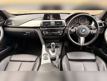 Used BMW 3 Series 2017 for sale - 77094952: Photo