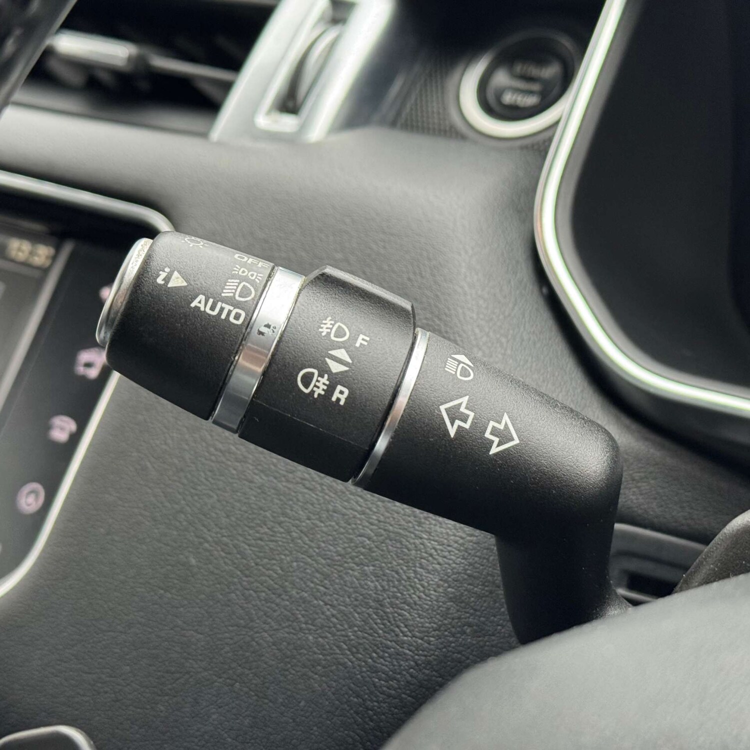 Used Land Rover Range Rover Sport 2016 for sale - 76829789: Photo 19